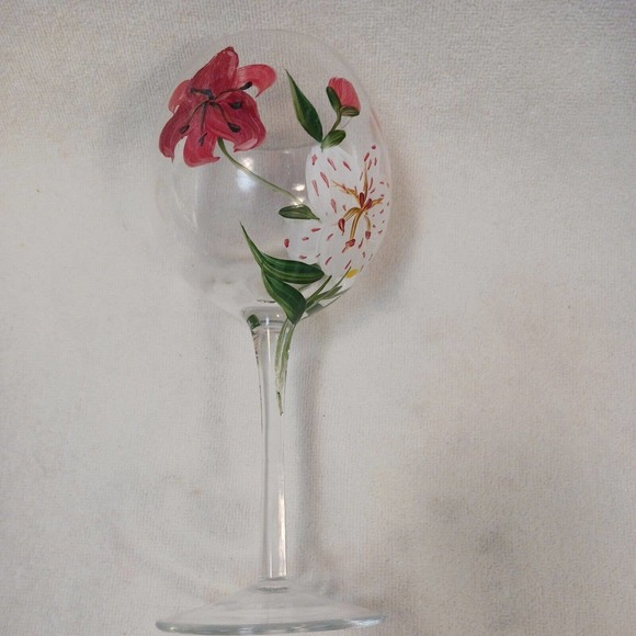 9" Goblet HAND PAINTED WINE GLASS Tropical Asian Lilly Flowers - Picture 11 of 14